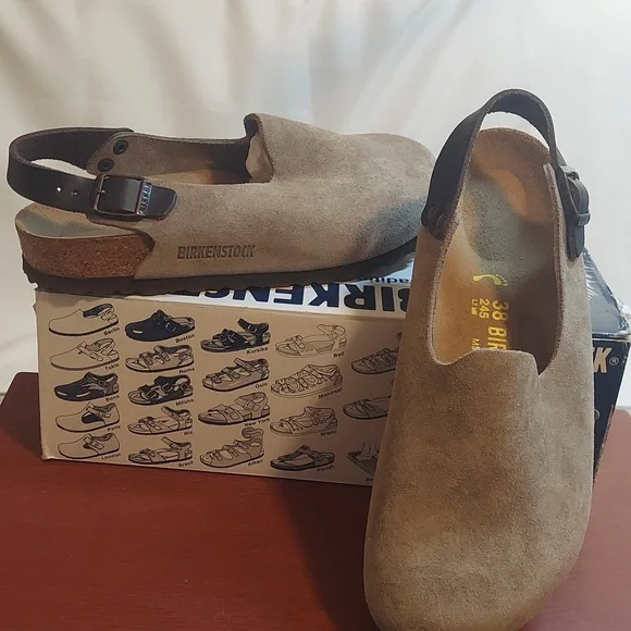 Birkenstock Tan Flats with Suede Upper - Picture 1 of 6
